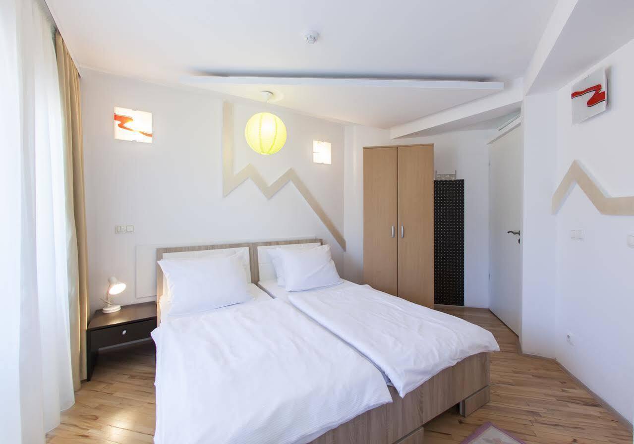 Hostel Hayat Сараево Экстерьер фото